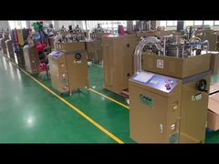 Macchina per la maglieria di cappelli e sciarpe