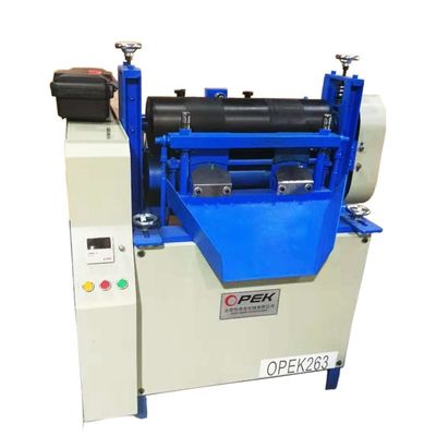 1-15cm larghezza di maglieria Circolare Pompom Making Machine per le esigenze del cliente