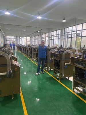 La macchina da maglieria per cappelli e sciarpe Opek Jacquard più performante per officine di riparazione di macchinari
