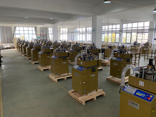 Controllo completamente computerizzato Bambini Cappelli Sciarpe Macchine da maglieria fabbrica approvata da ISO9001 CE
