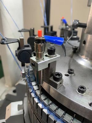 7G-18G macchina di maglieria a cappello a costole circolare computerizzata