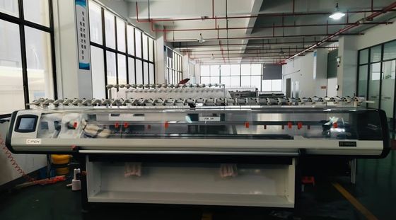 80 pollici 2 sistema spessore gauge computerizzato macchina a maglia piatta per Retail Function Hat