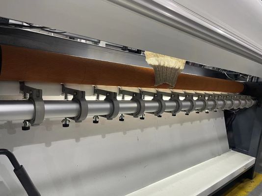 Macchina per la maglieria a colletto piatto elettrica a sistema singolo computerizzata da 1,5 W per prodotti