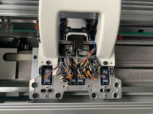 52 pollici OPEK 12 Gauge Computerizzato Flat Stitch Machine con 1 1 sistema di carrello