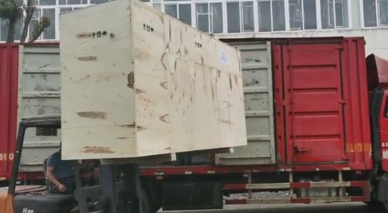 Rivoluzionate la maglieria dei cappelli e delle sciarpe con la macchina da maglia computerizzata a 3 sistemi