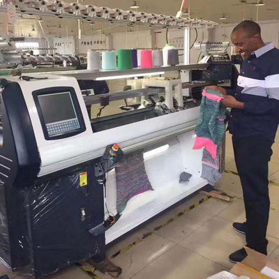 5 GG Gauge Advanced Technology Computerized Flat Knitting Machine per la fabbricazione di maglioni 2022