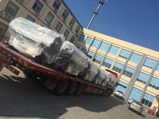Macchina a maglia per magliette piatte a carrello singolo completamente automatica con Jacquard