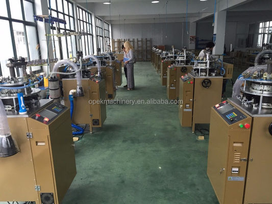 Attrezzatura avanzata per la produzione di cappelli Jacquard ad alta velocità in 1 kW con allarme automatico