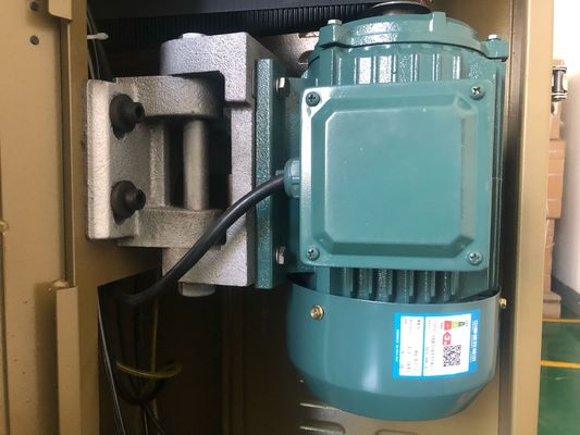 Macchina per la maglieria a manette circolari e calze sciolte con capacità produttiva di 30 kg al giorno