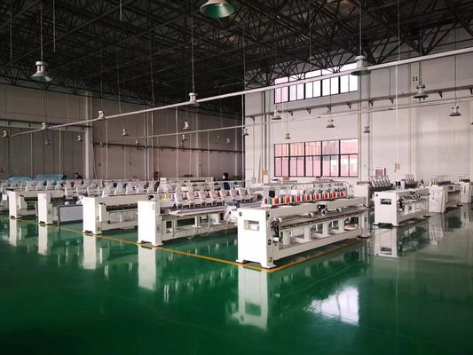 400*450 Area Cap Embroidery Machine per T-shirt e cappelli Opzioni personalizzabili