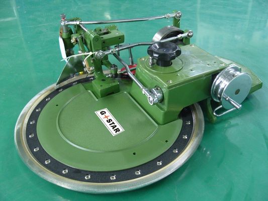 Macchina per il collegamento di modelli di maglieria a trasferimento di tecnologia di sistema unico per maglioni