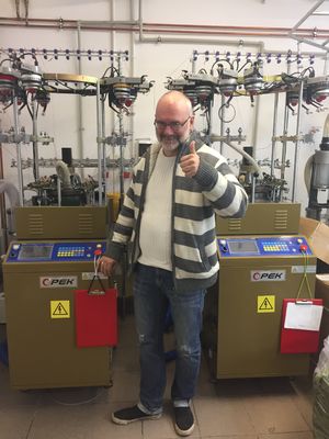 Macchina per la maglieria ad alta velocità di sciarpe con approvazione CE ETL e funzione Jacquard da OPEK